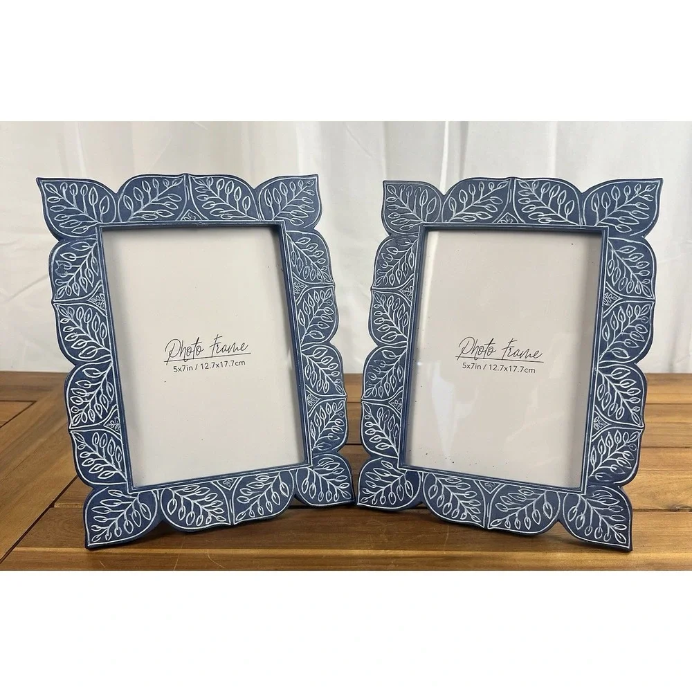 Pair of New View 5x7 Picture Frames Blue with Scandanavian Leaf Design NEW